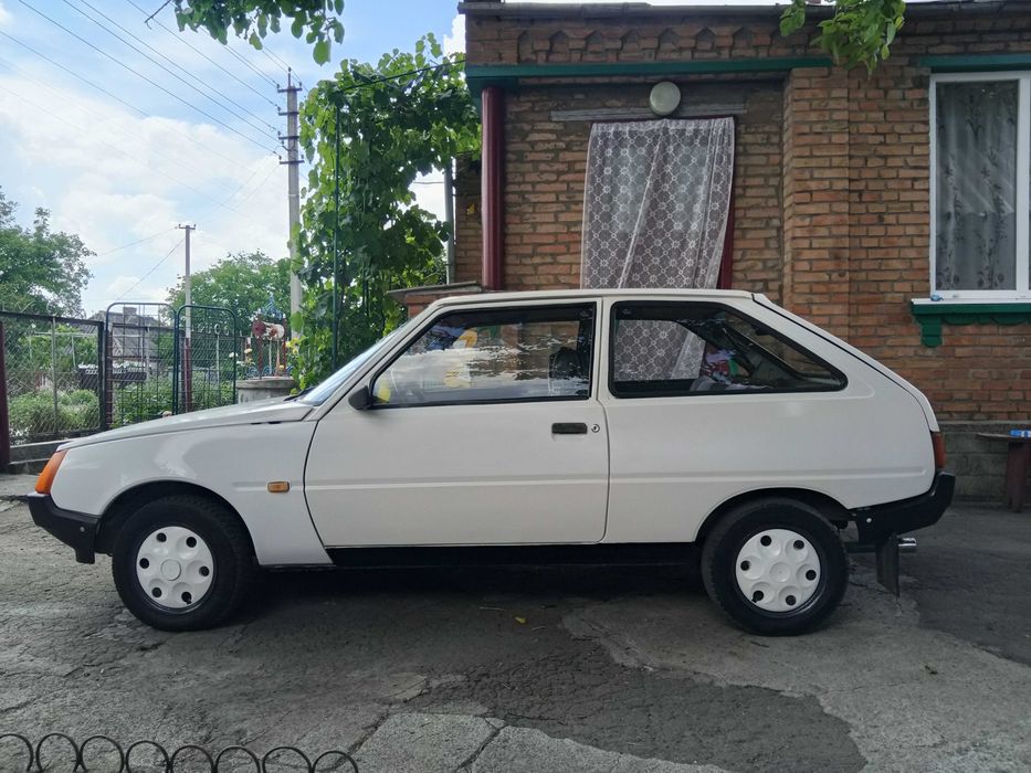 ЗАЗ Таврія 1102, легковий комбі