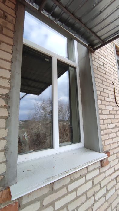 Вперше у продажу квартира на березі ставка у Дергачах