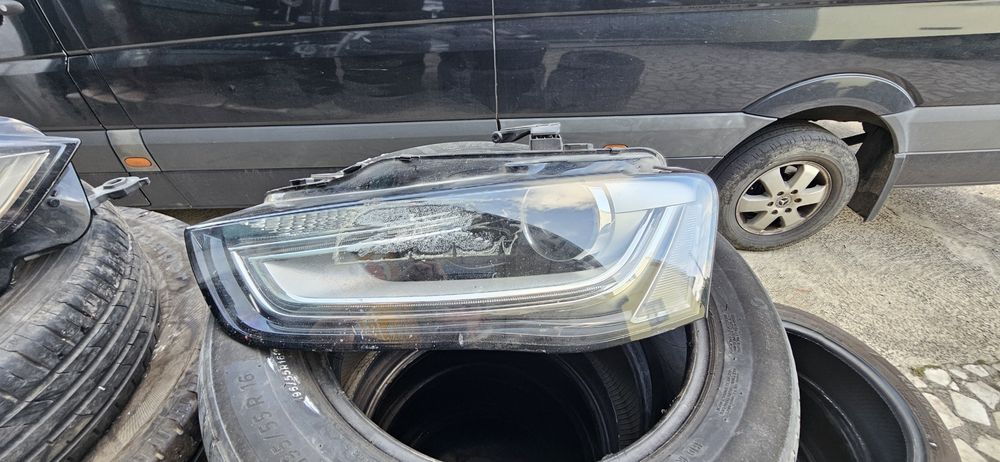 Farol esquerdo Audi A4 Avant de 2012 a 2015