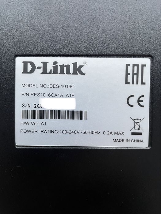 Комутатор D-Link DES-1016C під 19-дюймову стійку
