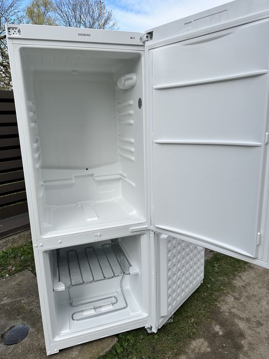 Холодильник SIEMENS 1,55