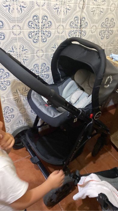 Carrinho bebé 2 em 1 Pierre Cardin Vicky Black como novo
