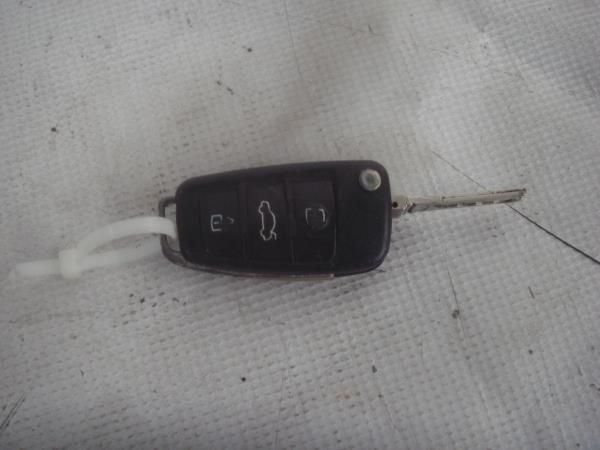 Canhão C/ Chave Ignição/Direcção Audi A4 (8Ec, B7)