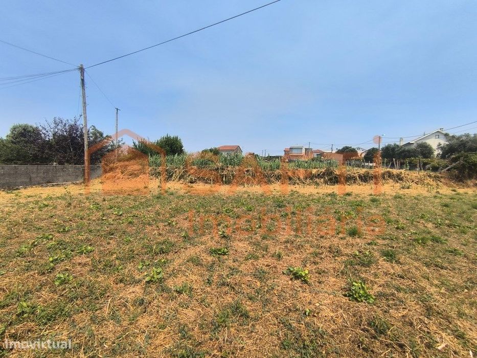 Terreno Urbano de 523 M para Construção em Antas, Esposende