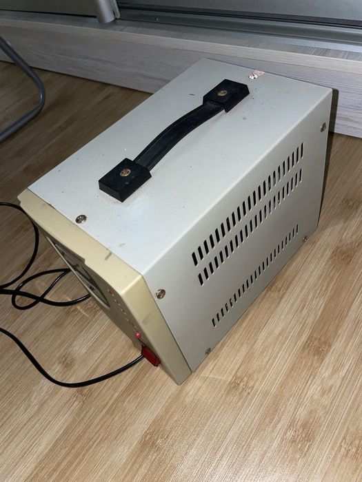 Продам стабілізатор на 2 клв