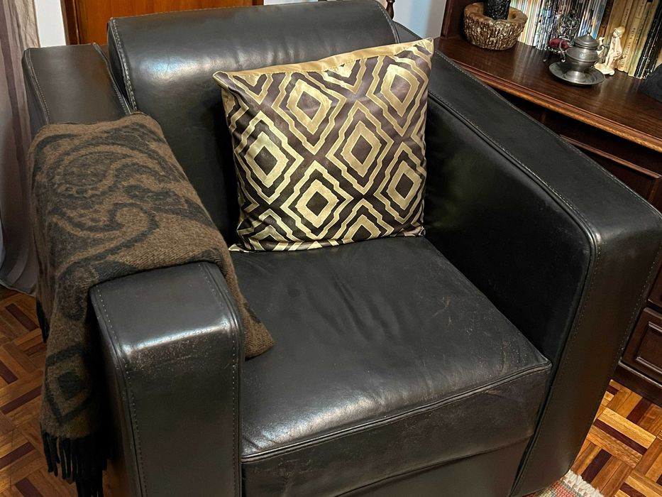 Móveis para venda. Casa completa.