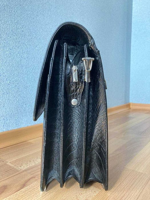 Чорний портфель з натуральної шкіри під крокодила desisan (турція)