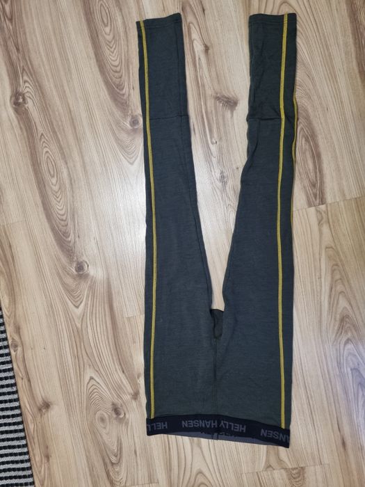 Odzież termiczna legginsy Helly hansen 11-12lat 152cm