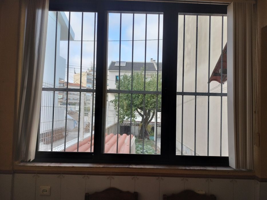Janela de alumínio