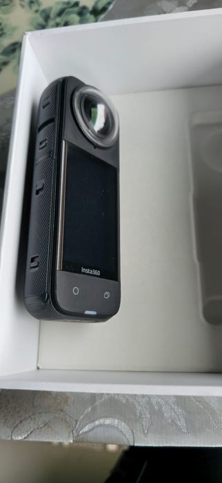Insta 360 x4 екшн камера