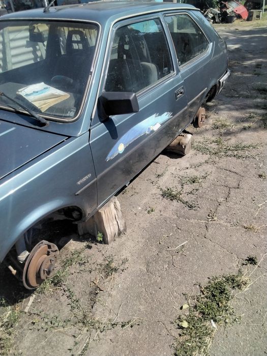 Вольво 340 запчастини