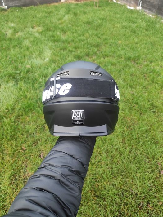 продам новый эндуро шлем, мото шлем, вело шлем, шлем для мотоцикла