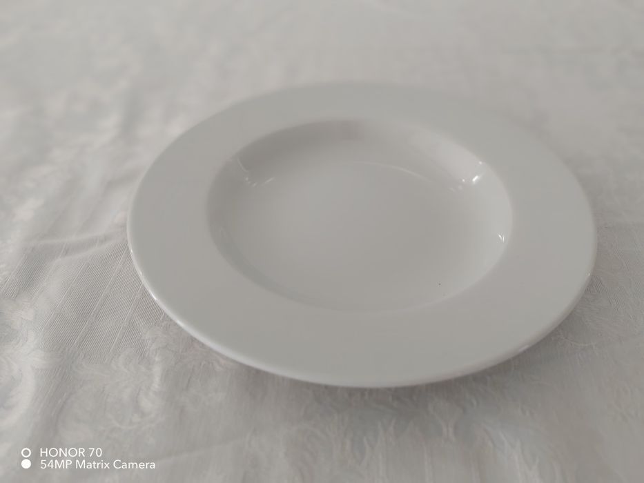 Prato de Sopa Porcelana Portuguesa