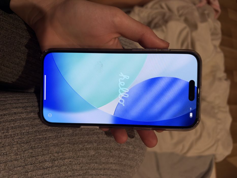 Sprzedam Iphone 16 plus