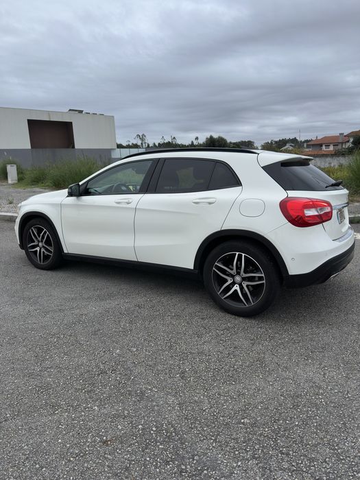 Mercedes GLA como novo