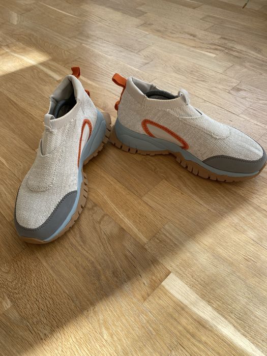 Кросівки ,взуття Zara
