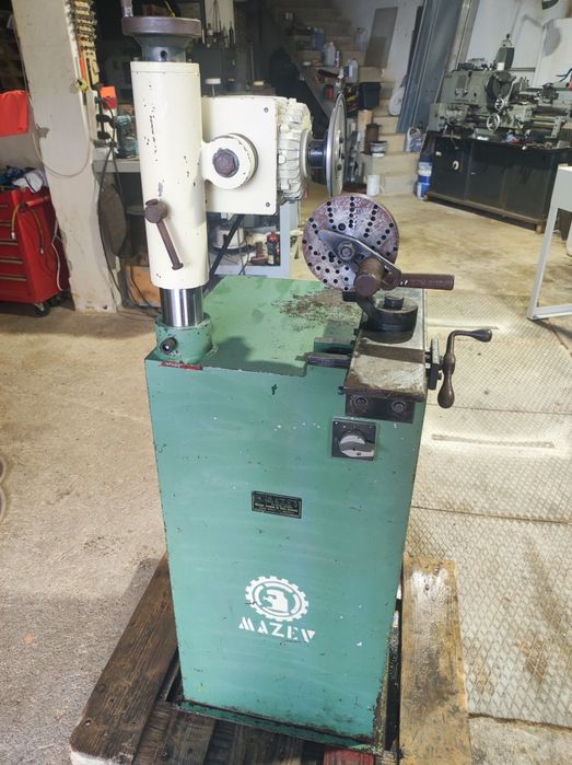 Máquina de afiar metal duro