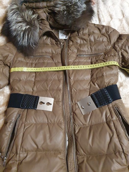 Продам пуховик  женский