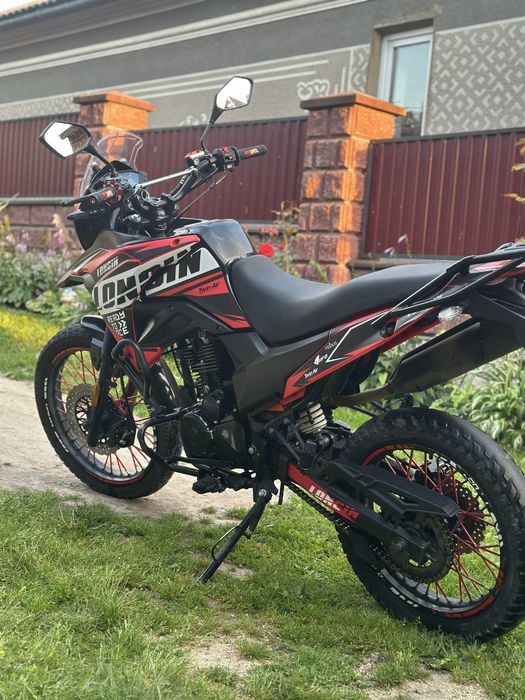 Мотоцикл на ходу гарний стан