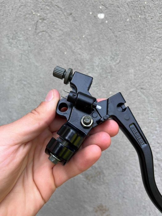 Ручка зчеплення, щеплення на мотоцикил. ручка сцепления на руль 22 мм