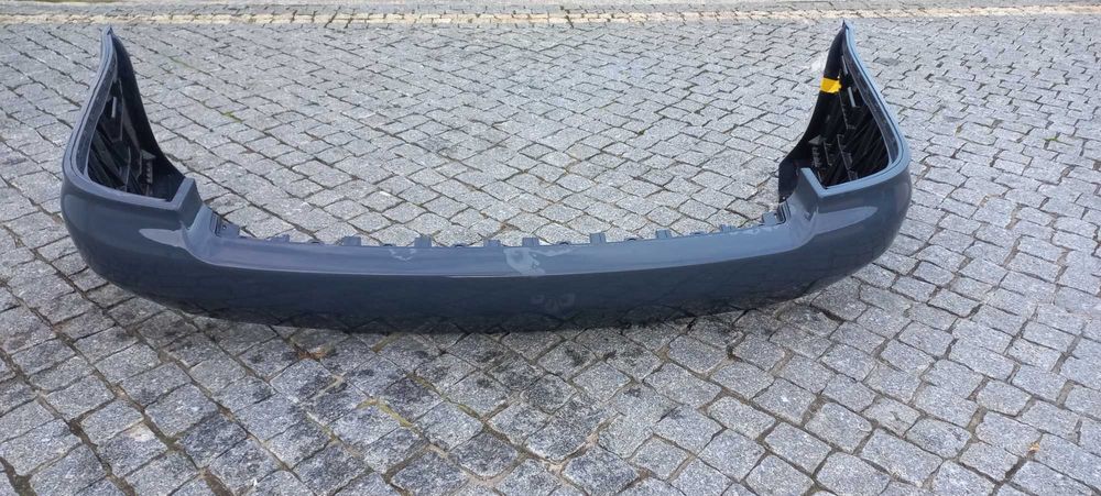 AUDI A4 B5 (8D)-NOVO Para-Choques Carrinha(1996 até 1999)NOVO ORIGINAL