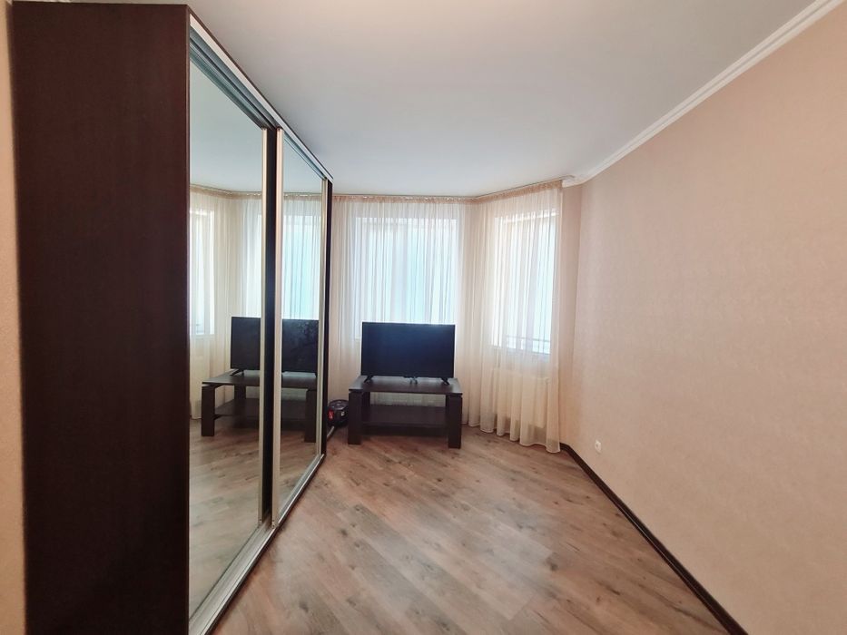 1к квартира (євро-двушка) в ЖК Софія Сіті. Центральна алея, Миру 35