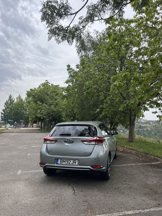 Toyota Auris 1.8 Hybrid
