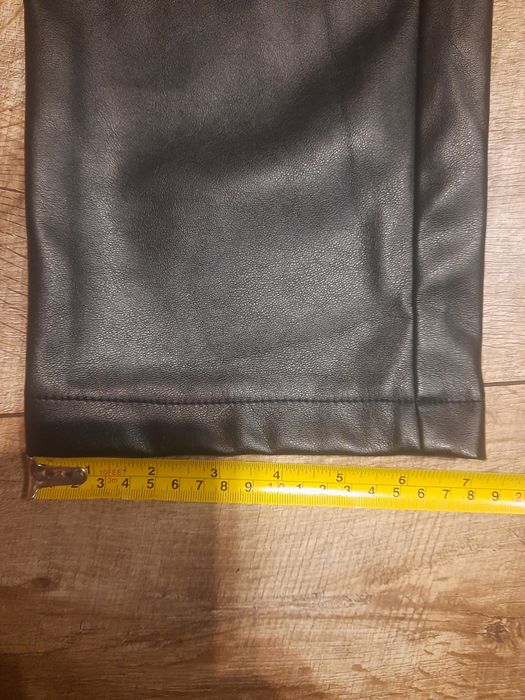 Продам жіночі штани.