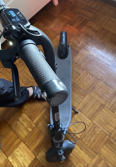 Trotinete Elétrica Segway Ninebot E2 E II – Pouco Uso