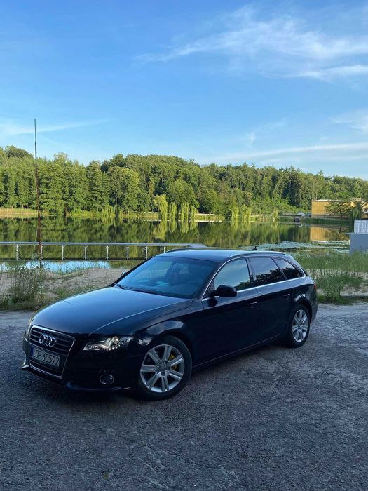 AUDI A4 B8 2010r 2.0 TDI 170km manual 6b S-line AVANT półskóry