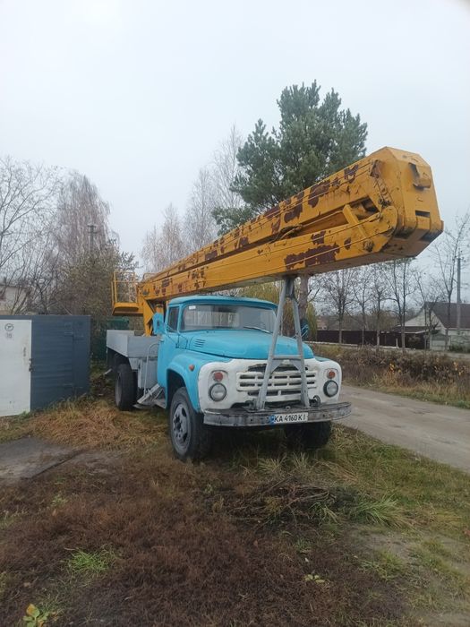 Продається ЗІЛ автовишка в гарному робочому стані на бензині