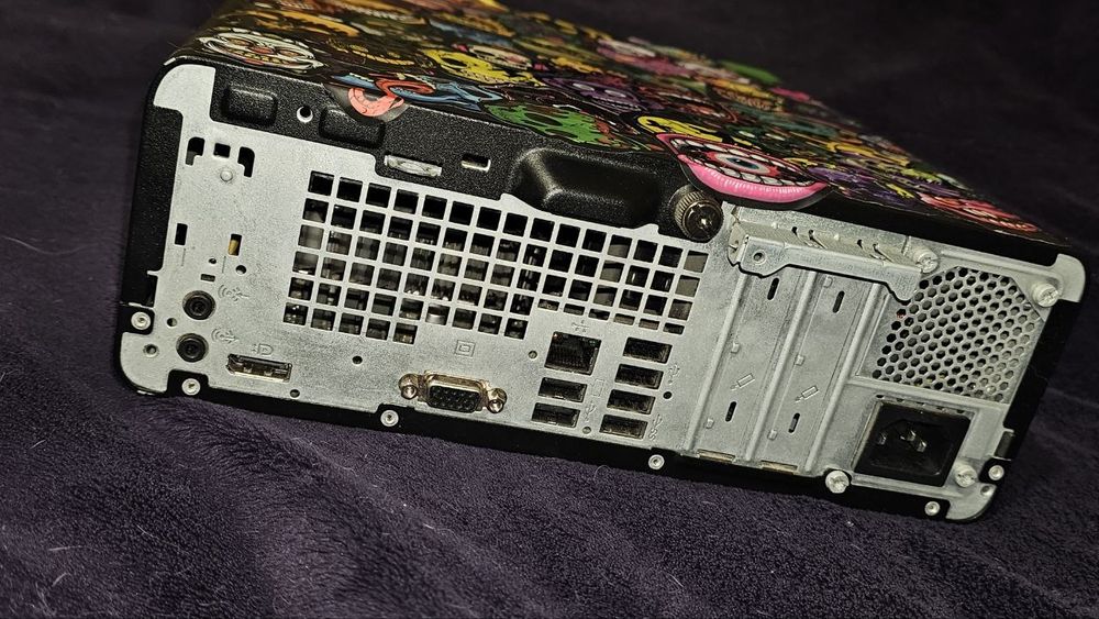 Компактный и мощный HP ProDesk 400 G4 SFF — 16GB RAM / Core i3-7th