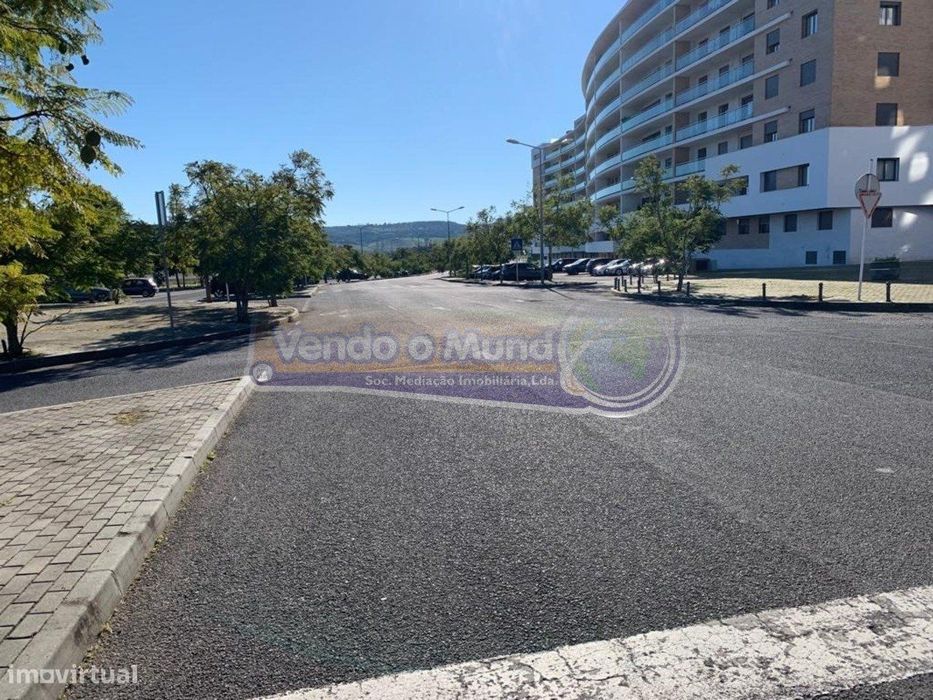 T2 Apartment in Loures (LXLR027)