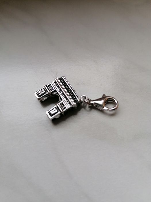 Srebrny Charms Apart