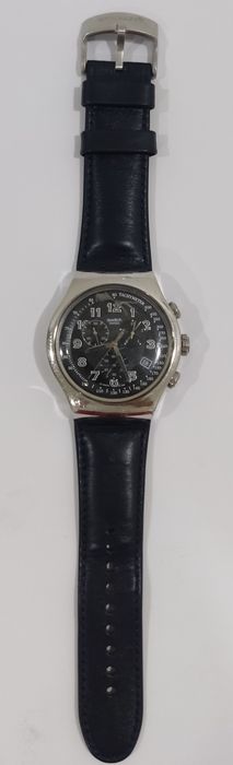 Swatch Irony Chrono "Your Turn Black" (Ref. YOS440) - Relógio Cronógrafo Grande