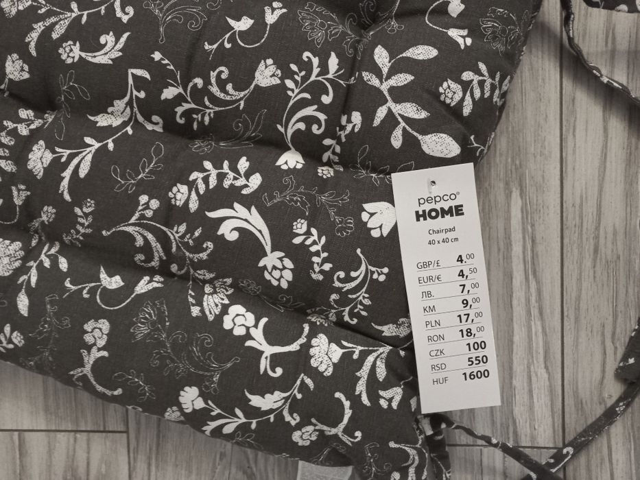 Poduszki z troczkami, 2szt. Nowe