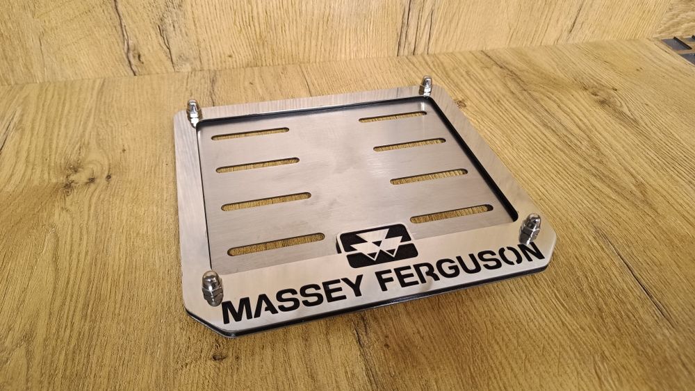 Ramka tablicy rejestracyjnej Massey Ferguson stal nierdzewna polerowan