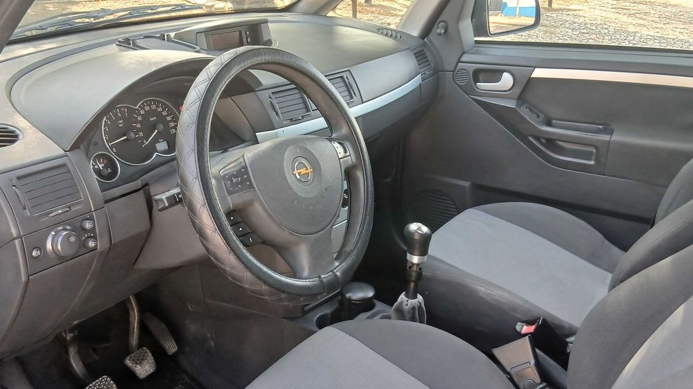 Opel Meriva 2004