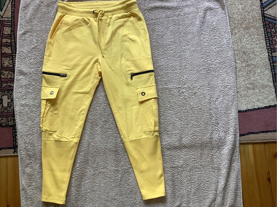 Spodnie unisex znanej firmy