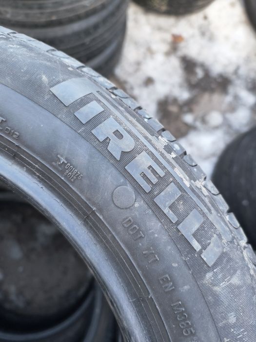 225/55R17 Pirelli