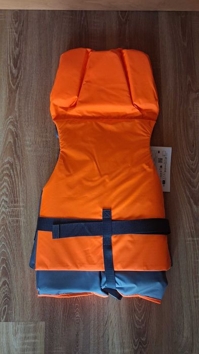 Kamizelki Ratunkowe (kapoki) Tribord 100 Newtons Decathlon