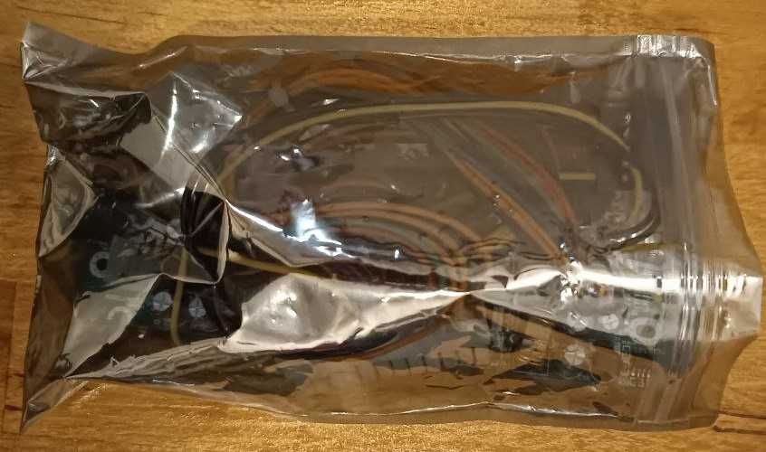Transformadores 12V e pico-psu.