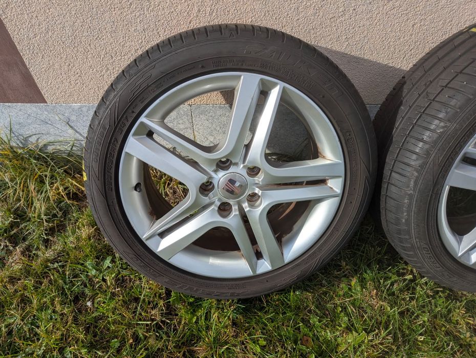 Koła alufelgi seat 17" 5x112 225/45/17 lato 6 mmET54 7J