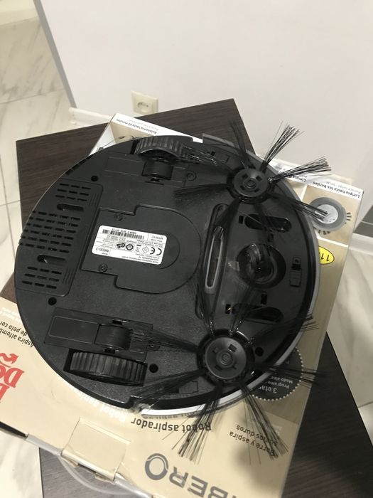 Робот Пылесос Dirt Devil Libero M606-3/Идеал