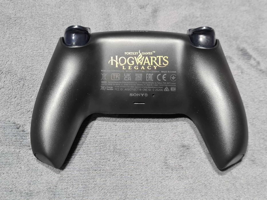 Pad PlayStation 5 Monster Hunter, Hogwarts Legacy, God of War Ragnarok