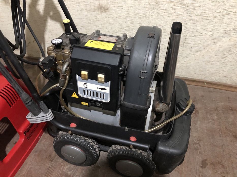 Мойка, аппарат высокого давления, ГАРЯЧА ВОДА.Mitho Karcher Hawk