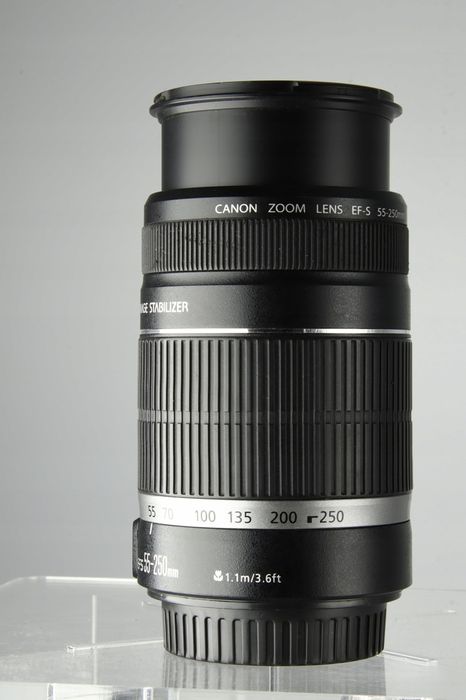 Canon EF-S 55-250mm f4-5.6 IS Ⅱ  ET-63 EF-S55-250mm f/4-5.6 IS II - Canon Camera Museum