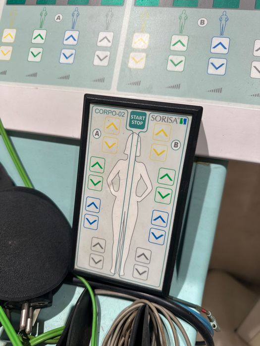Máquinas  electroestimulacao e limpeza pele
