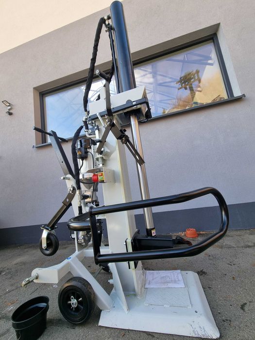 Łuparka rębak Hydr. Potężna moc 30ton nacisk. Wersja Norweska Wom+400V