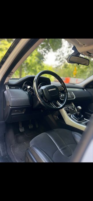 Range Rover Evoque 2.2 TD4 Pure